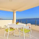 By The Sea Duce, Omis - 4795 아파트 두기라트
